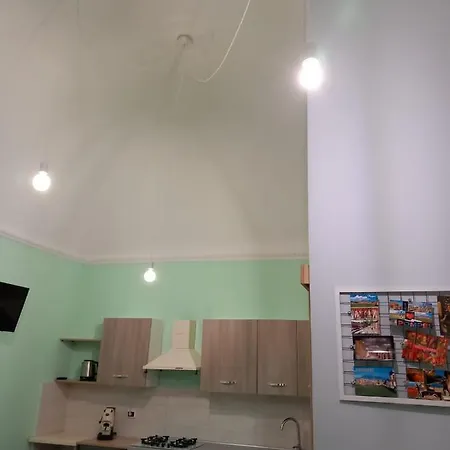 Napule E